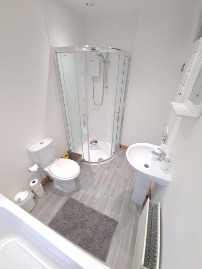 Modern Two Bedroom House Close To Centre Holiday home
